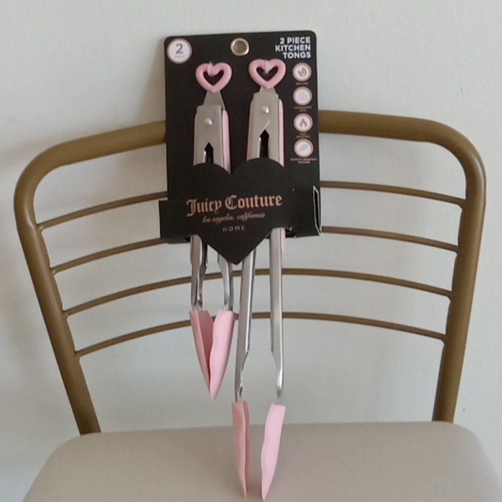 Juicy Couture Heart-Handled Pink Tongs